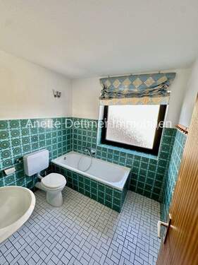 19 Obergeschoss Badezimmer Ansicht 2 - 