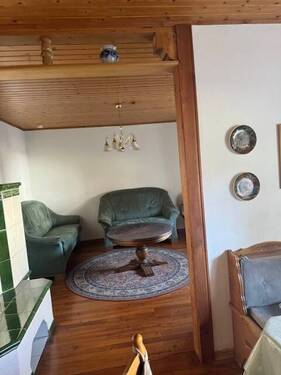 Blick ins Wohnzimmer - 