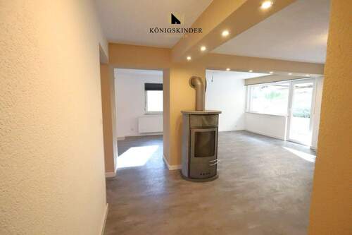 Der erste Blick - der Ofen heizt schön ein... - 