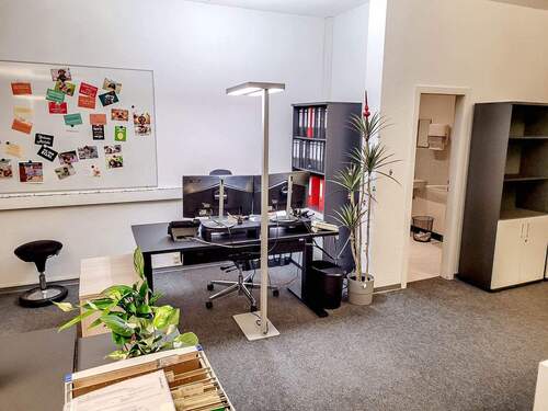 Büro L - 