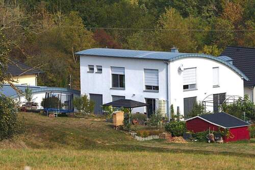 3 - 9 Zimmer Einfamilienhaus in Rivenich