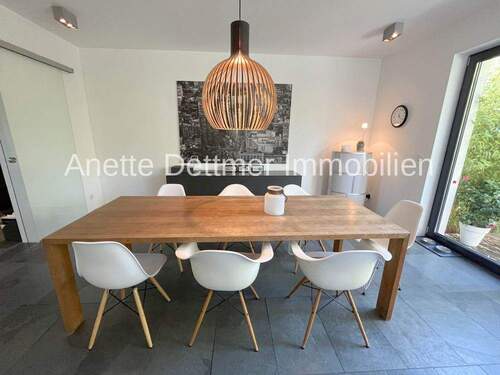 9 Offenes Esszimmer:Küche Ansicht - 