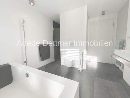 18 Badezimmer Obergeschoss Anischt 1 - 