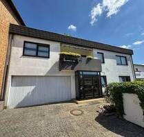 Stilvolles Einfamilienhaus mit ELW in Toplage von Riegelsberg-Pflugscheid