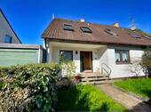 Eingangsbereich - 5 Zimmer Doppelhaushälfte in Fürth