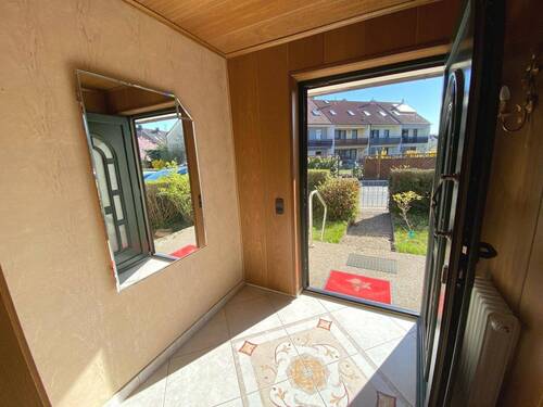 Diele / Eingangsbereich / Garderobe - 