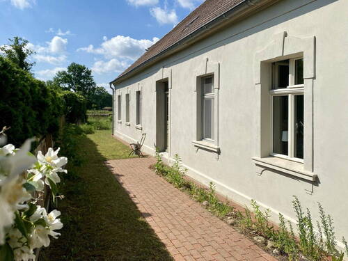 Bild 2 - 5 Zimmer Einfamilienhaus zum Kaufen in Bensdorf