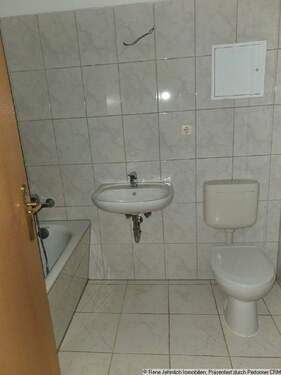 Bad im EG - Mehrfamilienhaus, Wohnhaus mit 299,00 m&sup2; in Chemnitz zum Kaufen