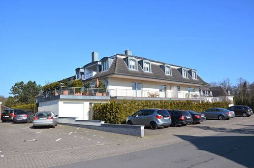 Straßenansicht - 2 Zimmer Etagenwohnung zum Kaufen in Bad Zwischenahn