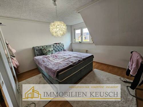 Kinderzimmer 1 im OG - 