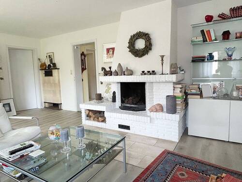 Wohnzimmer mit Kamin - 