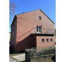 Zweifamilienhaus mit großem Grundstück in AC-Verlautenheide - Entwicklungspotenzial inklusive - Aachen