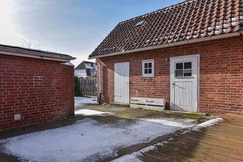 blickgeschützte Terrasse mit Westausrichtung - 