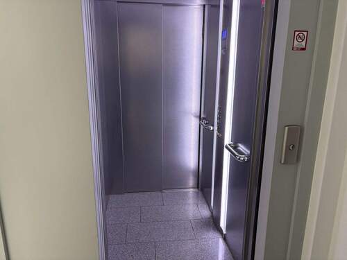 Aufzug - 2 Zimmer Etagenwohnung in Sindelfingen