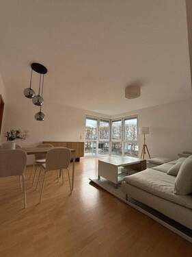 Bild 1 - Möblierte 2-Zi.-Wohnung Zentrum Augsburg, Erstbezug, TG-Stellplatz, Garten, inkl. NK & Internet