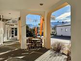 Galerie mit Bergblick - 