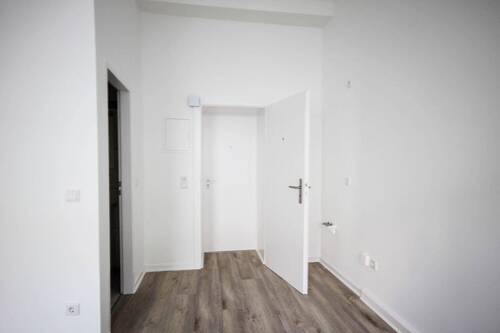 Flur - 1 Zimmer Etagenwohnung zur Miete in Düsseldorf