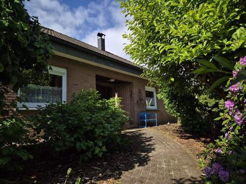 Ansicht - Bungalow im Herzen von Barßel - 299.000,00&nbsp;EUR Kaufpreis, ca.&nbsp; 134,00&nbsp;m&sup2;&nbsp;Wohnfl&auml;che