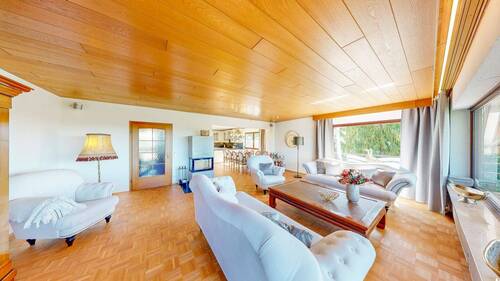 Wohnzimmer Perspektivenwechsel - Mehrfamilienhaus, Wohnhaus mit 270,00 m² in Wertheim zum Kaufen