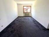 Schlafzimmer - 3 Zimmer Etagenwohnung zum Kaufen in Erding