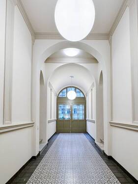 Repräsentativer Hauseingang - 