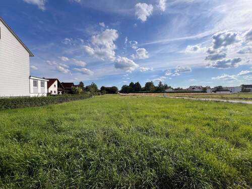 Grundstück.jpg - TOP LAGE unbebautes Eckgrundstück