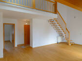 Wohnen / Essen - Wohngalerie zum Verlieben - 3,5 Zimmer-Galerie-Wohnung in Schwabach - ruhige Lage