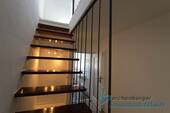 Treppe zum Obergeschoß.jpg - 