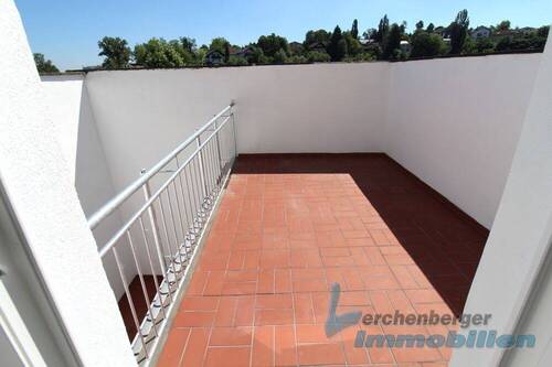 Balkon.jpg - 6 Zimmer Reihenmittelhaus in Landau an der Isar