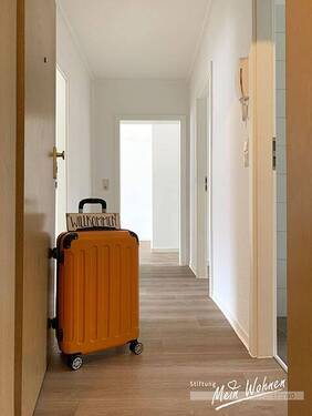 Eingang - 3 Zimmer Etagenwohnung zur Miete in Bad Dürrenberg