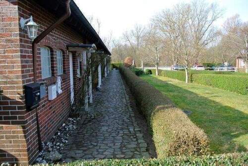 gummanzhauszugaenge06.JPG - 