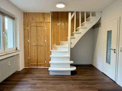 Treppenaufgang zum Dachstudio - 