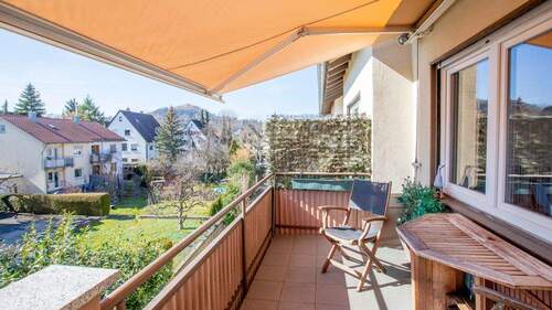Balkon mit Markise - 