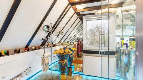 1. OG Badezimmer 1 - 