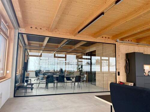 Glaswand analog - Büro in Murnau a. Staffelsee