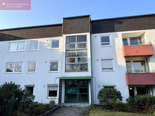 Vorderansicht Gebäude - Mit Balkon ins Grüne in Toplage