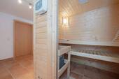 Sauna, kleiner Spa-Bereich - 