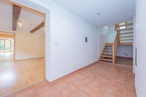 Eingangsbereich - Einfamilienhaus mit 292,30 m&sup2; in Perlesreut / Bibereck zum Kaufen
