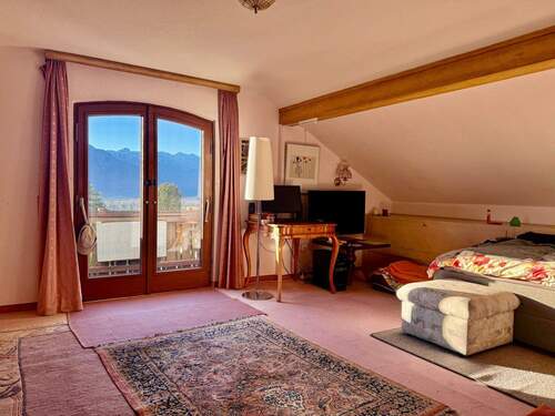 Zimmer OG - Einfamilienhaus mit 148,00 m&sup2; in Murnau am Staffelsee zum Kaufen