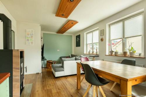 Wohn- und Esszimmer - 