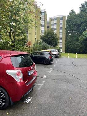 Außenstellplatz - 3 Zimmer Etagenwohnung zur Miete in Fürth