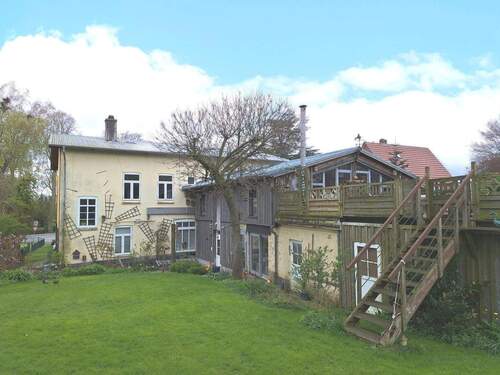 Blick auf die Westseite, Ansicht II - 1 Zimmer Mehrfamilienhaus, Wohnhaus in Sterup