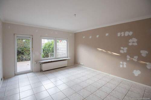 Wohnzimmer - 3 Zimmer Reihenmittelhaus in Elmshorn