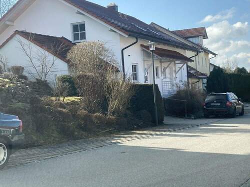 Bild 2 - 5 Zimmer Doppelhaushälfte zur Miete in Hirschhorn