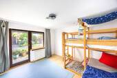 Kinderzimmer OG - 8 Zimmer Mehrfamilienhaus, Wohnhaus in Ingersheim