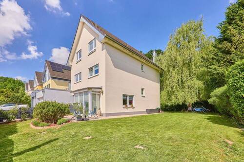Gartenansicht - 6 Zimmer Einfamilienhaus in Kaiserslautern