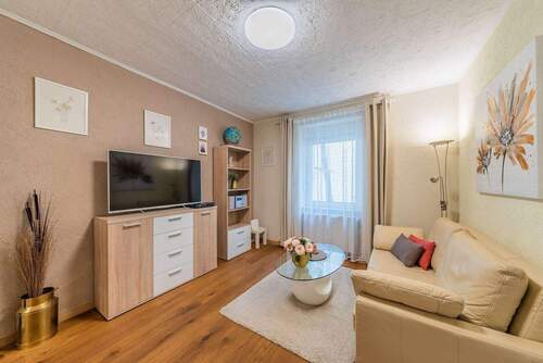 Wohnen - 2 Zimmer Etagenwohnung in Frankfurt am Main