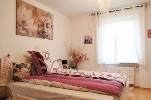 Schlafzimmer - Etagenwohnung mit 96,10 m² in Ismaning zum Kaufen