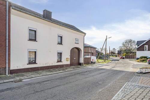 WWW.BOUWENS.DE - Bauernhaus, Landhaus mit 103,10 m&sup2; in Geilenkirchen zum Kaufen