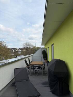 umlaufende Terrasse - 3 Zimmer Etagenwohnung in Kürten